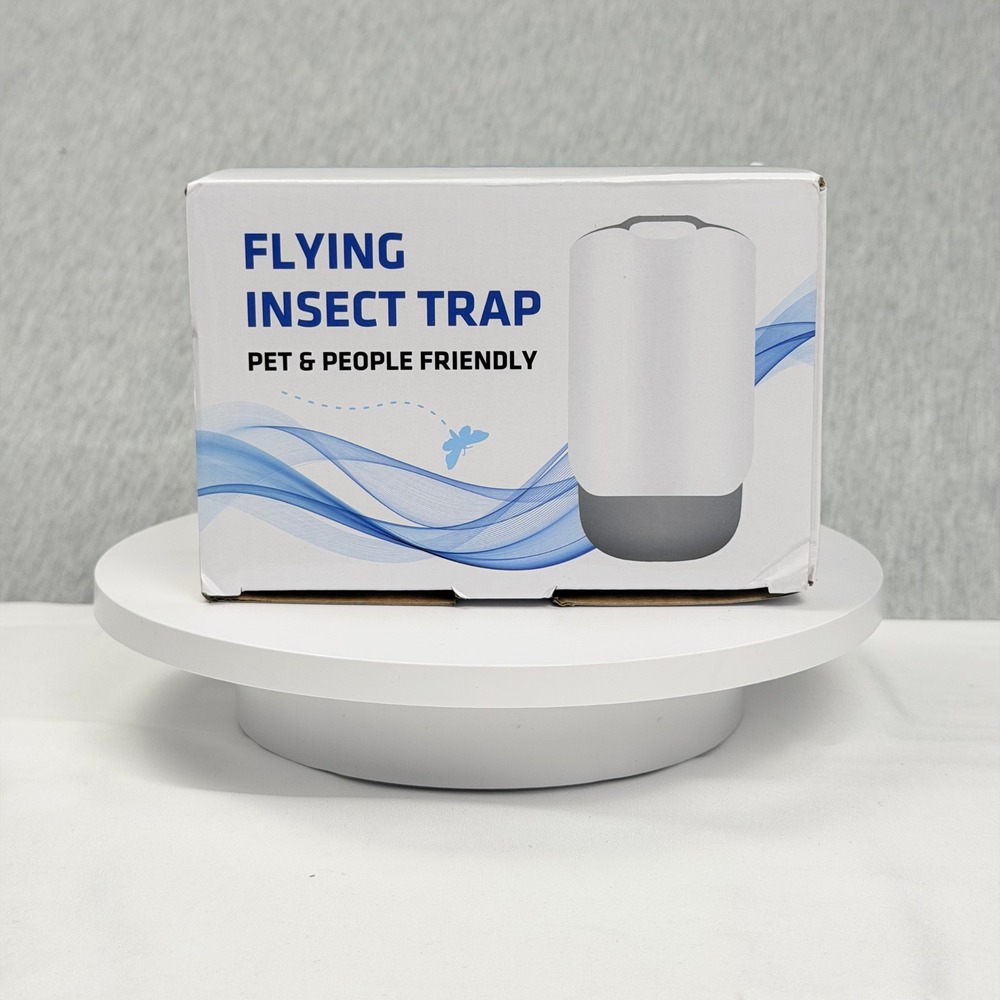 Indoor Flying Insect Trap UV Light Fruit Fly Gnat Catcher 2 Traps 4 Refills